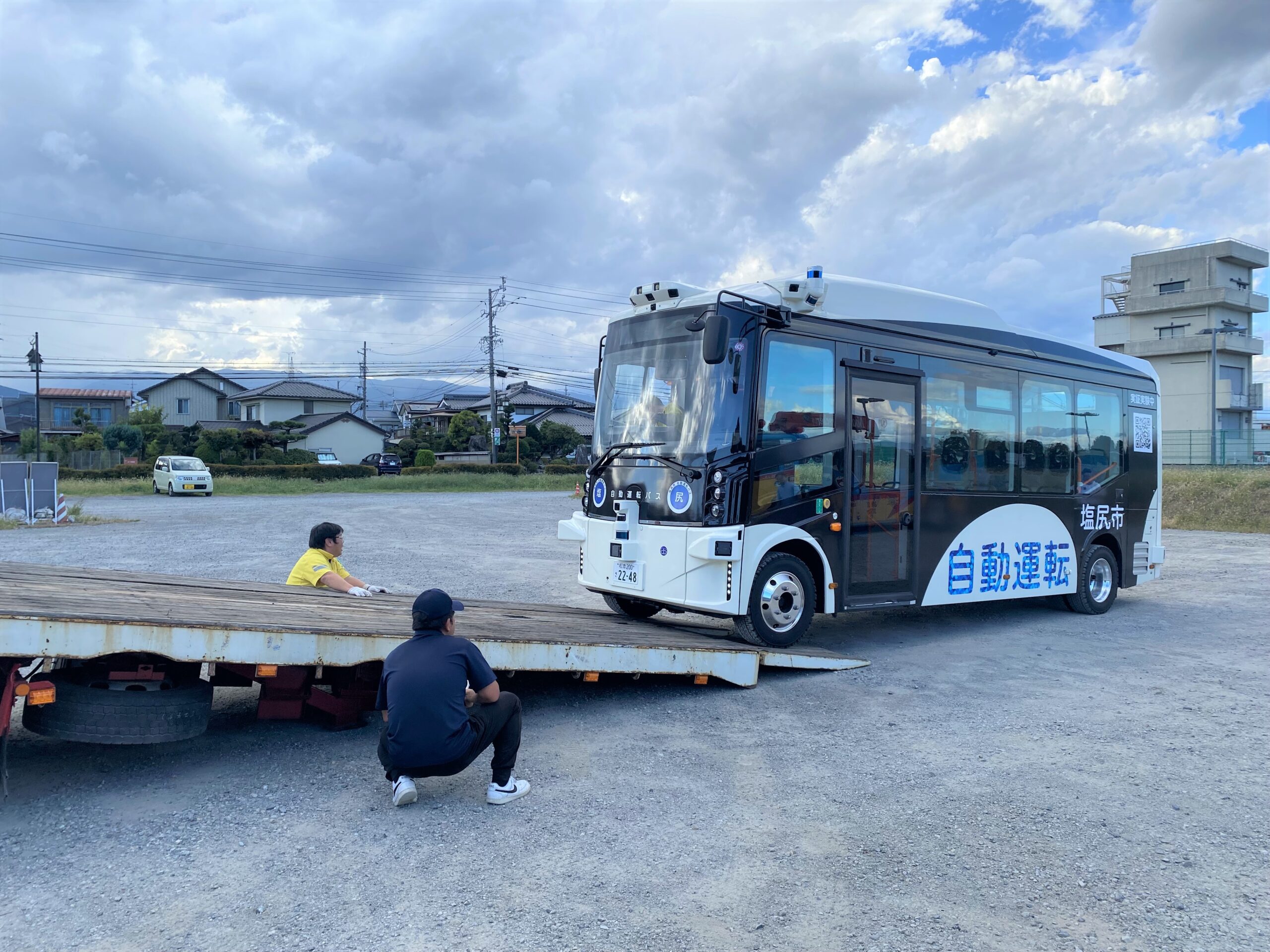 自動運転バス